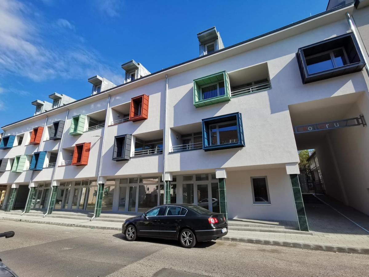 Antracit Apartman - Free Parking Pécs Extérieur photo